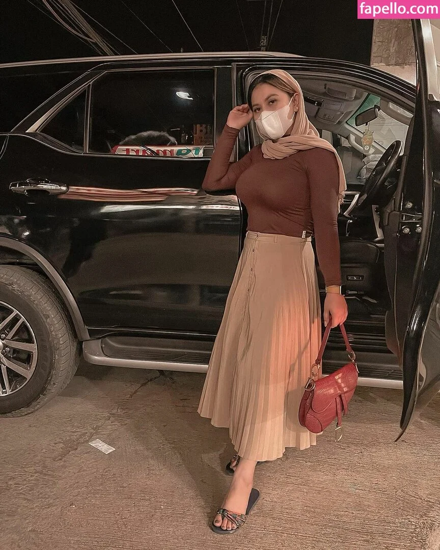 Renna Dyana Onlyfans Photo Gallery 