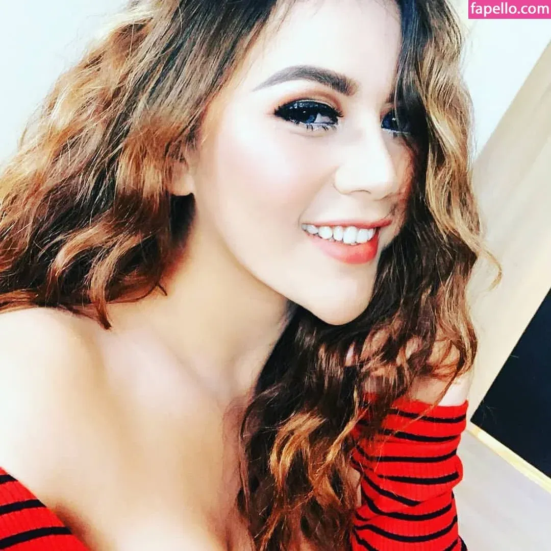 Renna Dyana Onlyfans Photo Gallery 