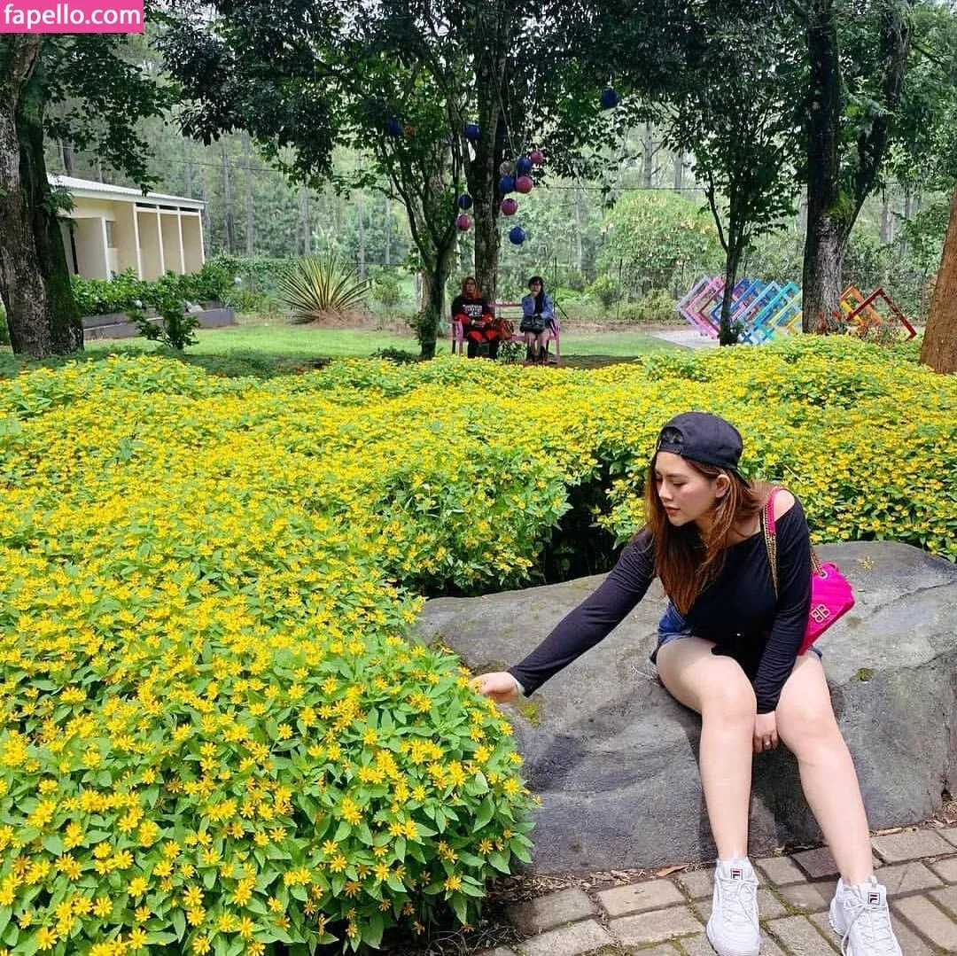 Renna Dyana Onlyfans Photo Gallery 