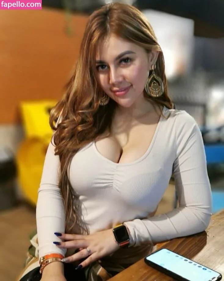 Renna Dyana Onlyfans Photo Gallery 