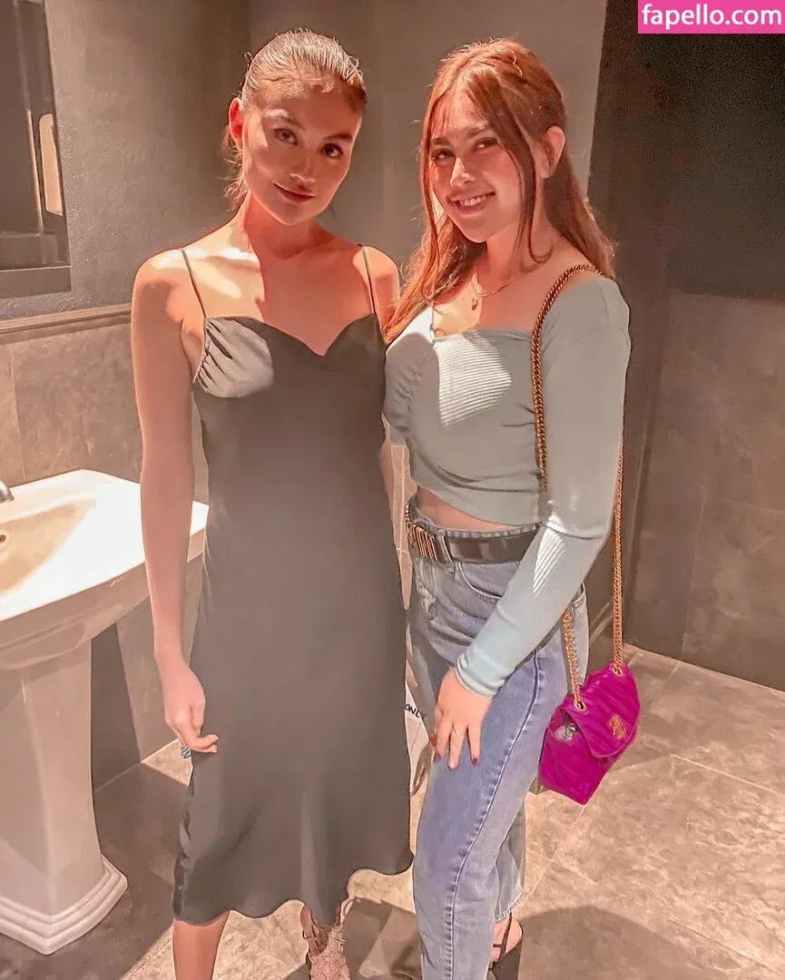 Renna Dyana Onlyfans Photo Gallery 