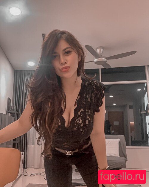 Renna Dyana Nude Onlyfans Photo 9