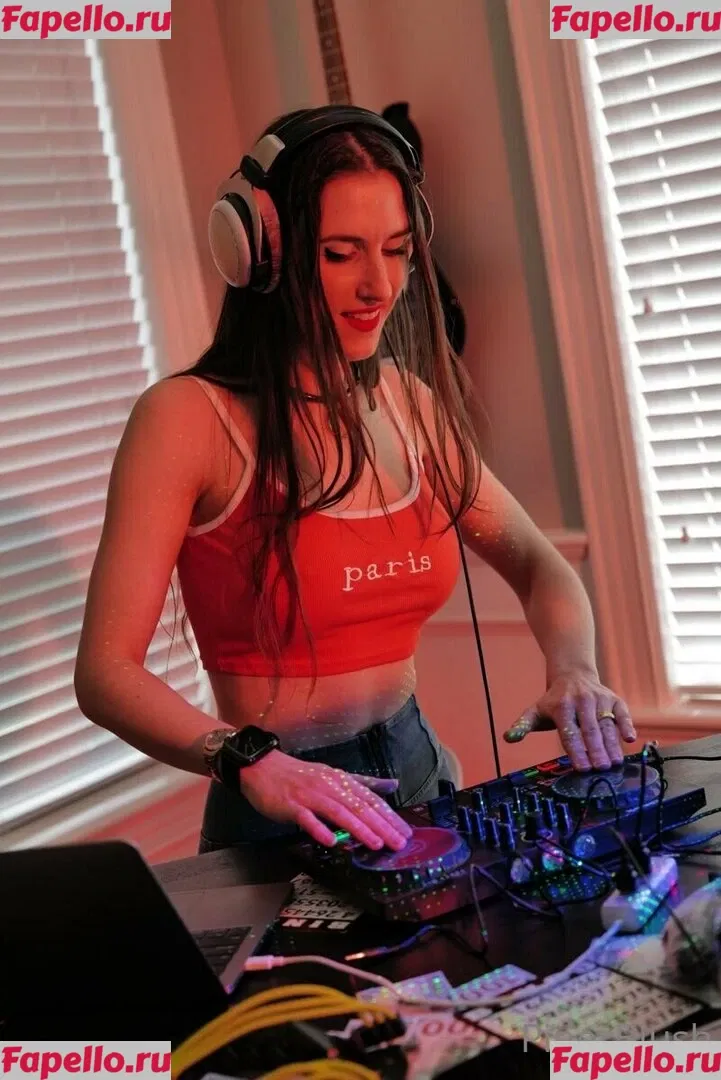 piperblushfree Onlyfans Photo Gallery 