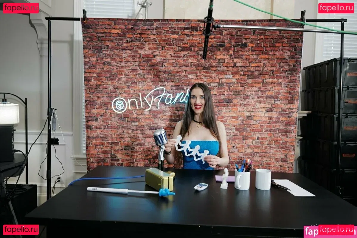 piperblushfree Onlyfans Photo Gallery 