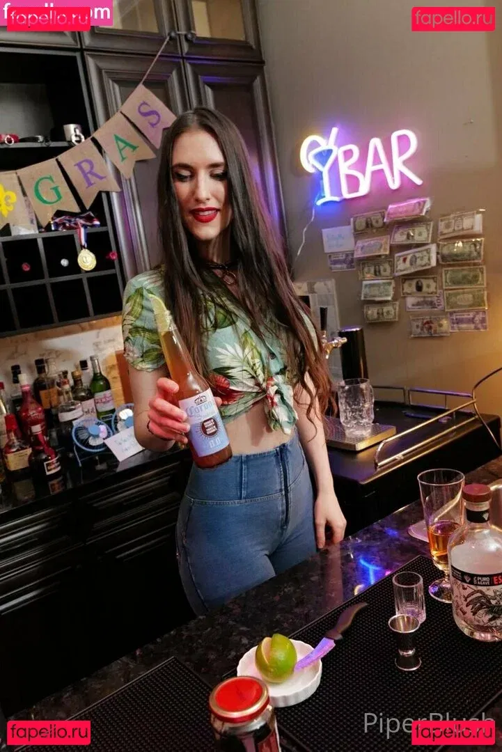 piperblushfree Onlyfans Photo Gallery 