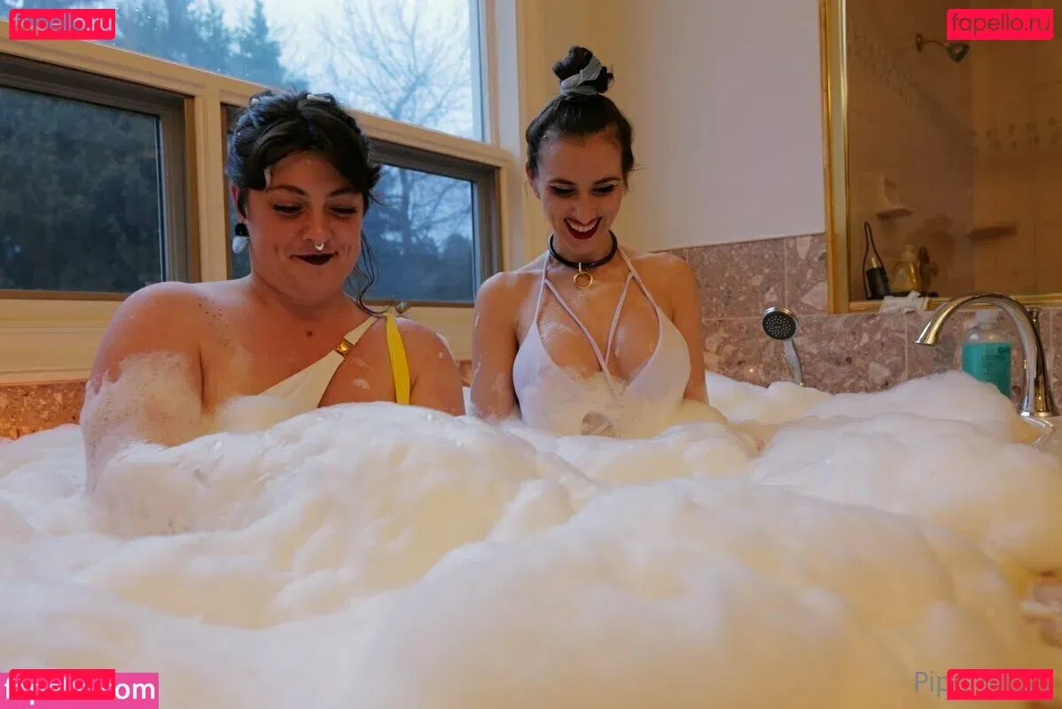 piperblushfree Onlyfans Photo Gallery 