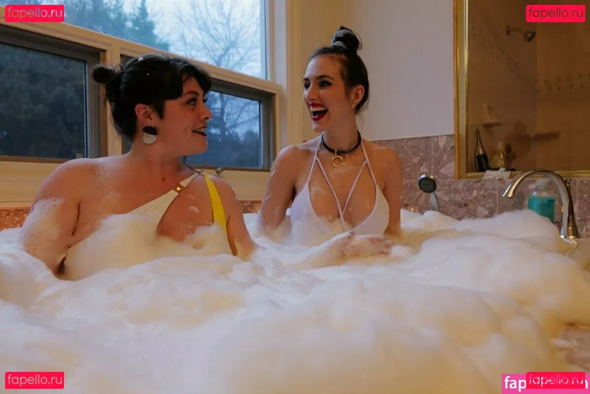 piperblushfree Onlyfans Photo Gallery 