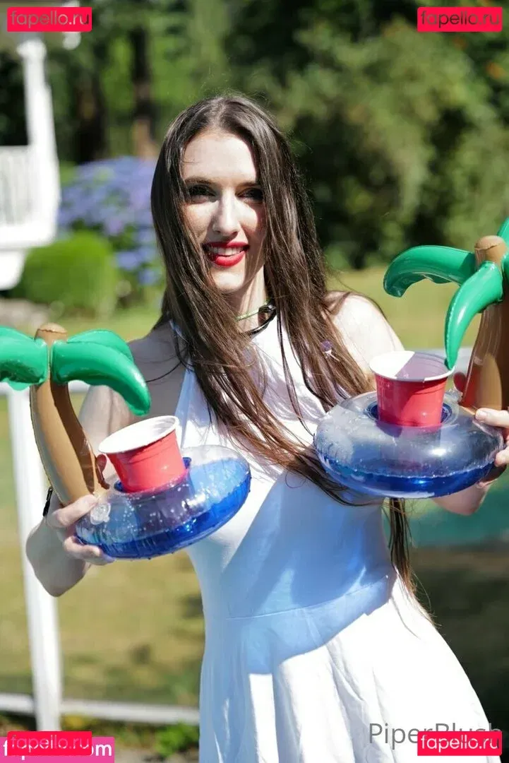 piperblushfree Onlyfans Photo Gallery 