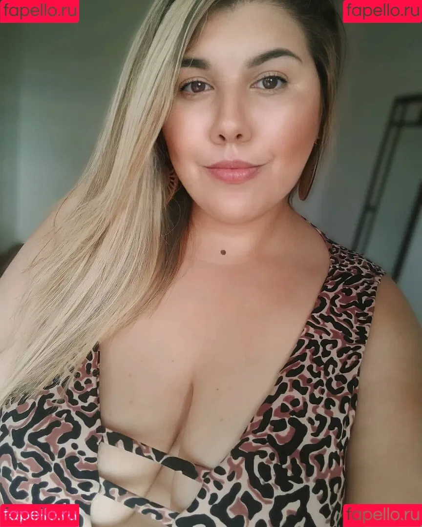 Bianca Novaes Onlyfans Photo Gallery 