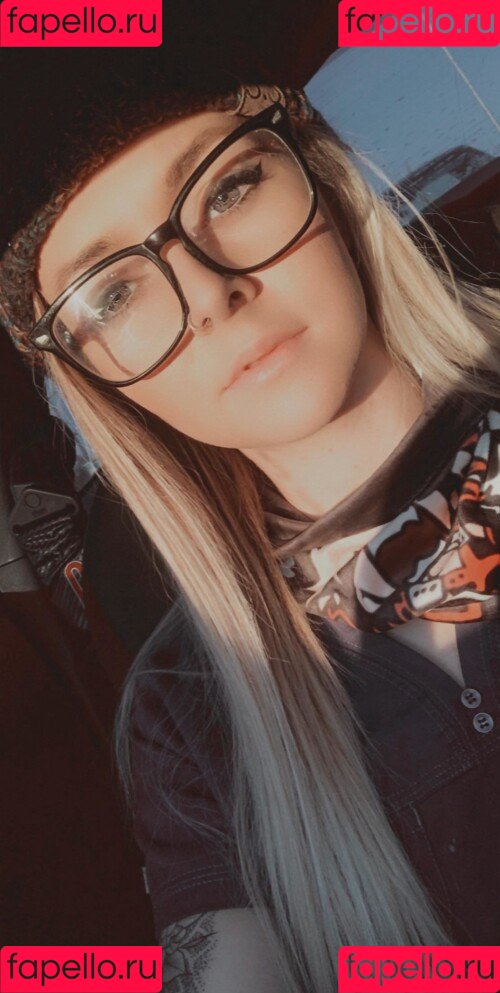 lunamoonxx Onlyfans Photo Gallery 