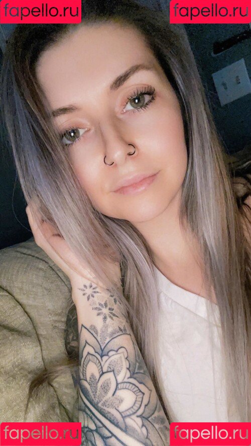 lunamoonxx Onlyfans Photo Gallery 