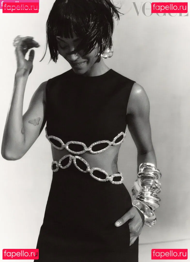 Zoe Saldana Onlyfans Photo Gallery 