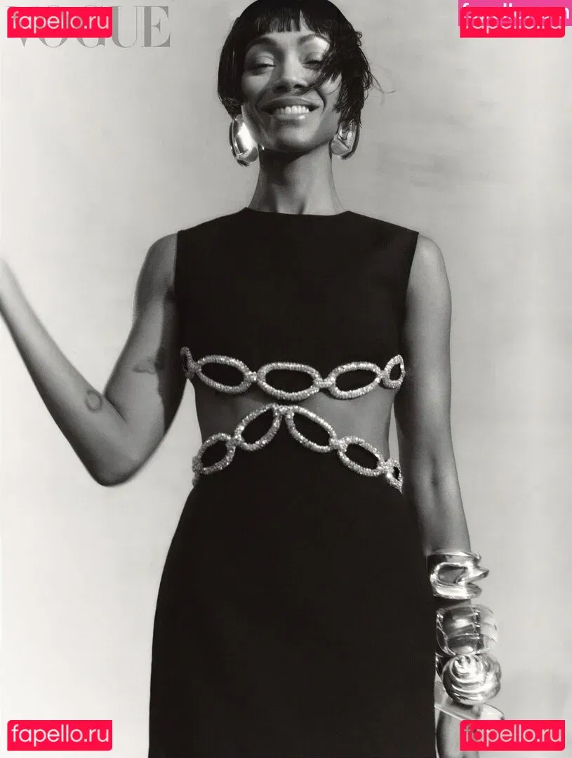 Zoe Saldana Onlyfans Photo Gallery 