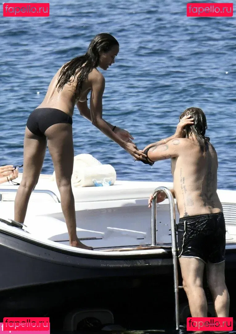 Zoe Saldana Onlyfans Photo Gallery 