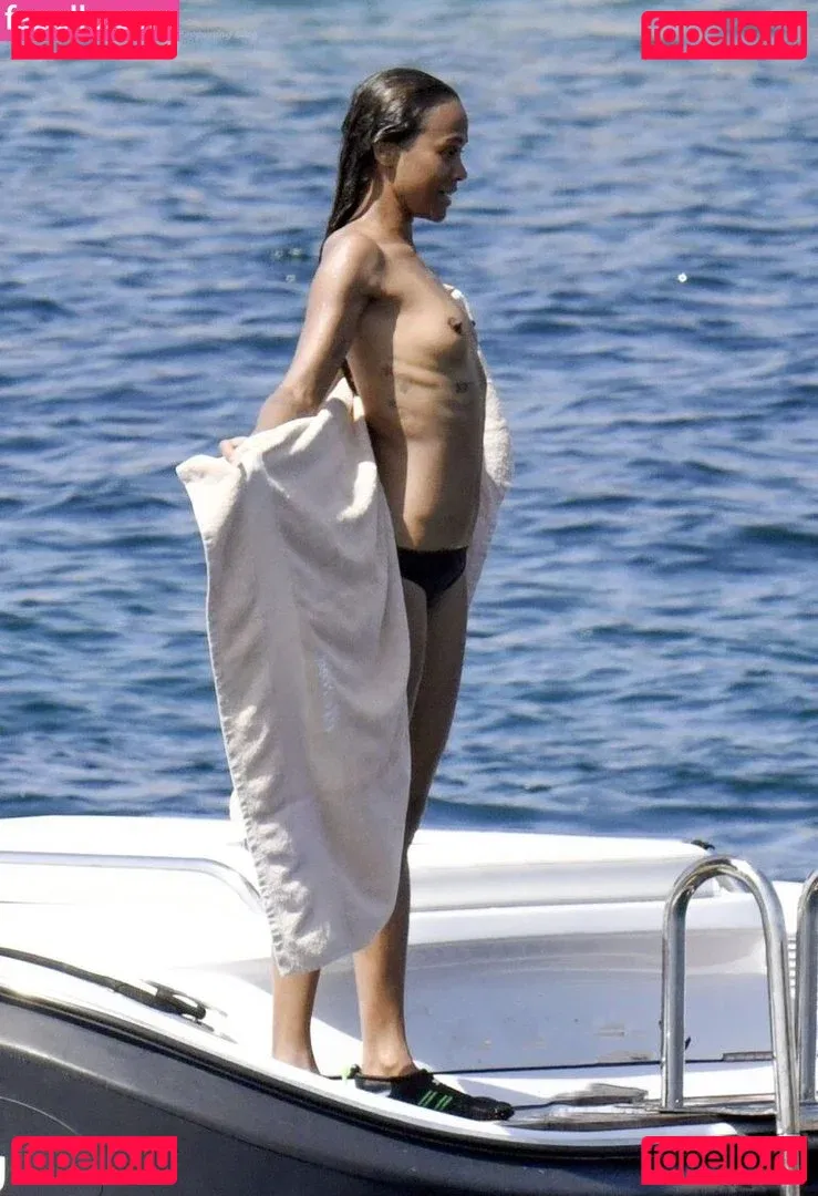 Zoe Saldana Onlyfans Photo Gallery 