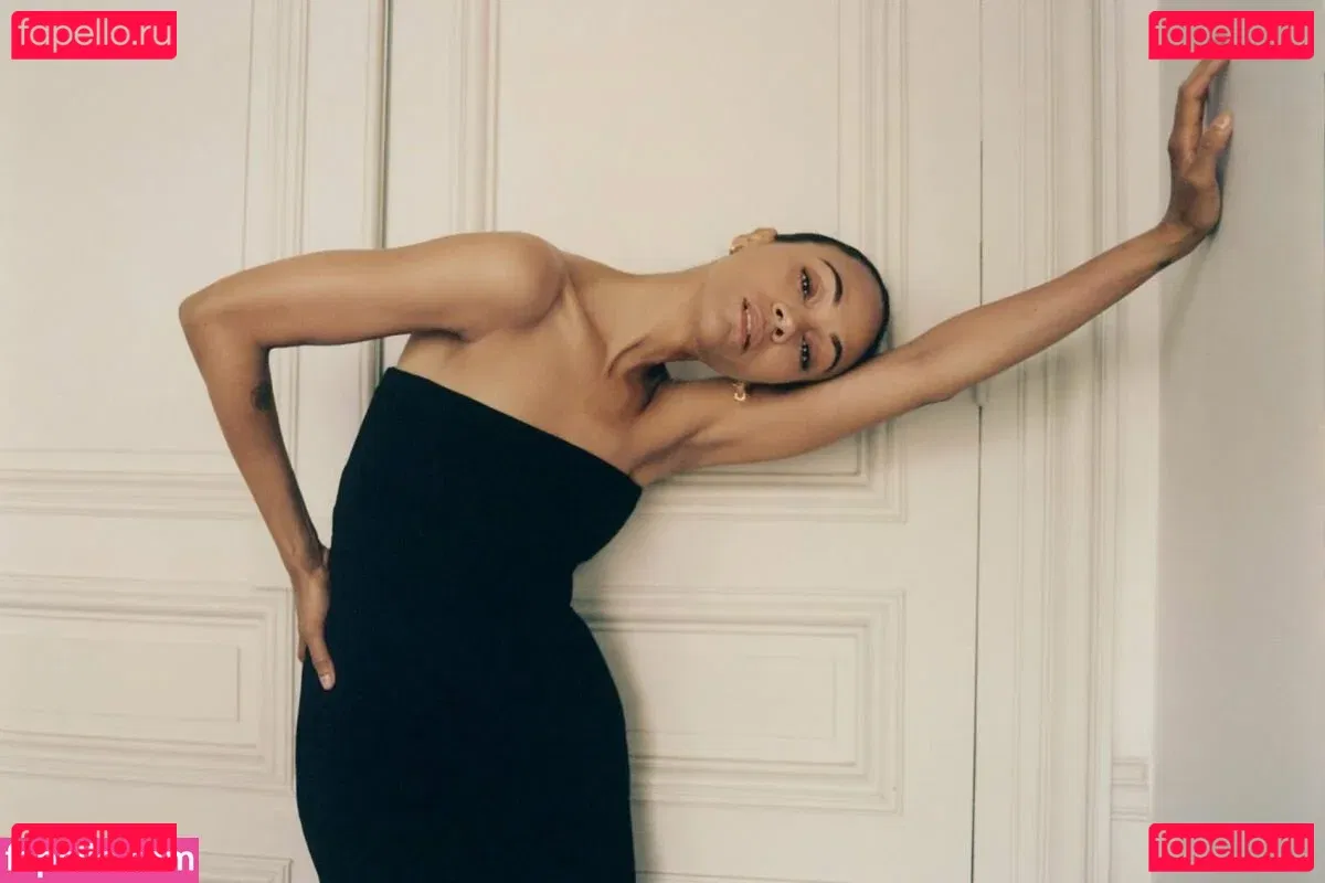 Zoe Saldana Onlyfans Photo Gallery 