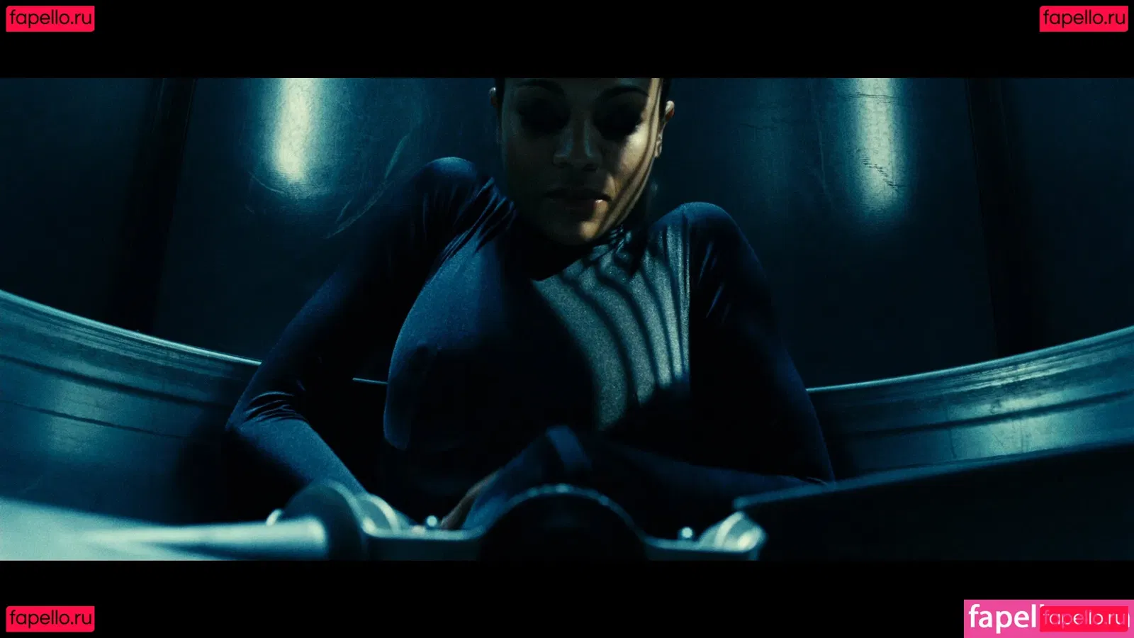 Zoe Saldana Onlyfans Photo Gallery 