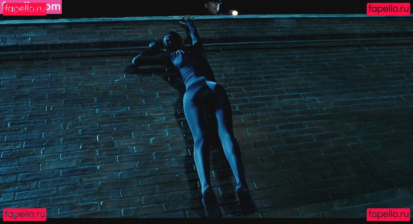 Zoe Saldana Onlyfans Photo Gallery 