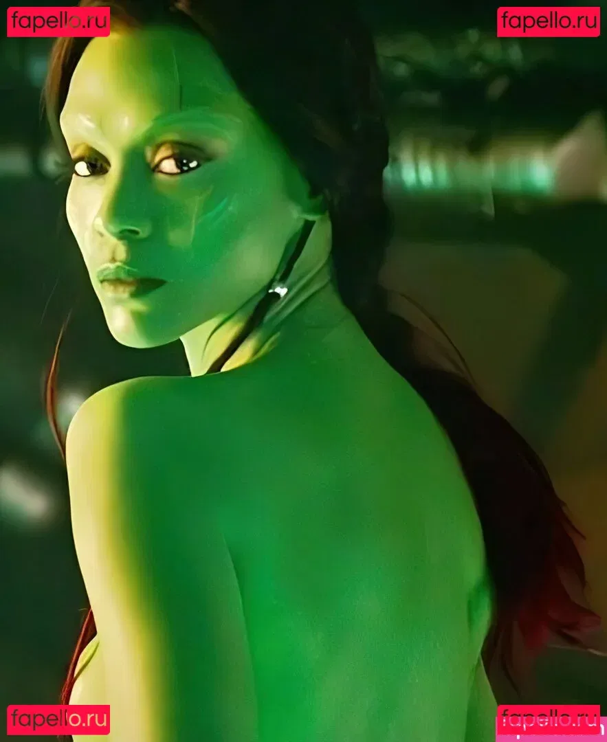 Zoe Saldana Onlyfans Photo Gallery 