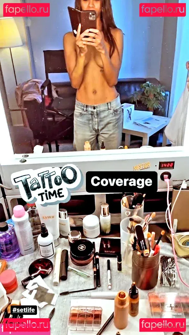 Zoe Saldana Onlyfans Photo Gallery 