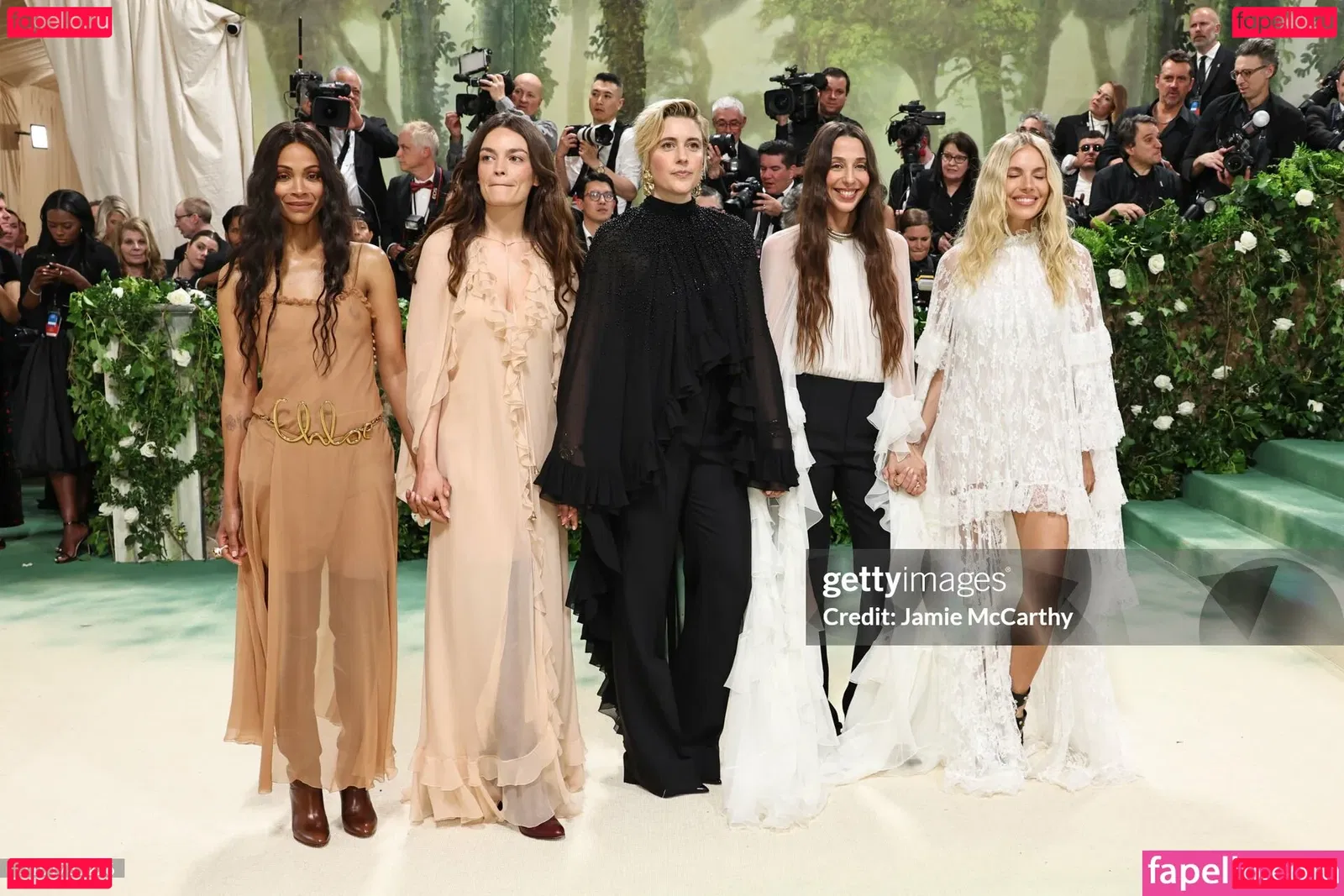 Zoe Saldana Onlyfans Photo Gallery 