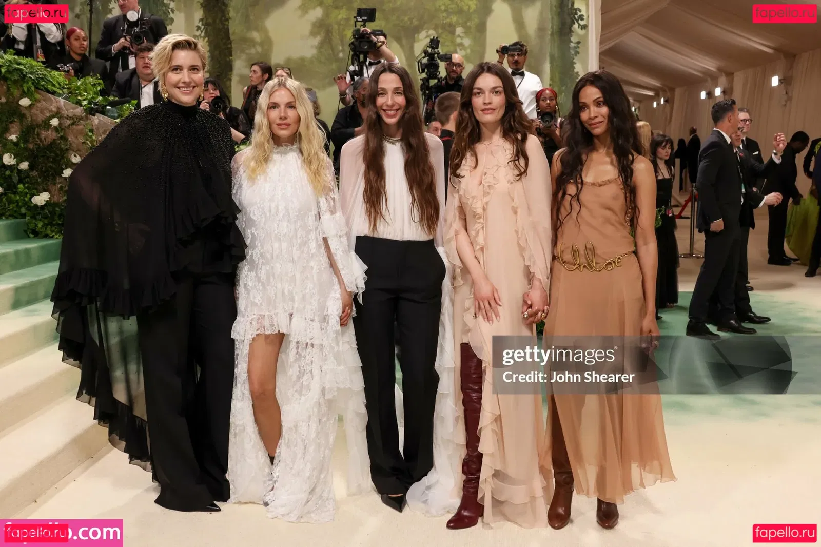 Zoe Saldana Onlyfans Photo Gallery 