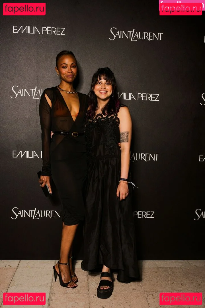 Zoe Saldana Onlyfans Photo Gallery 