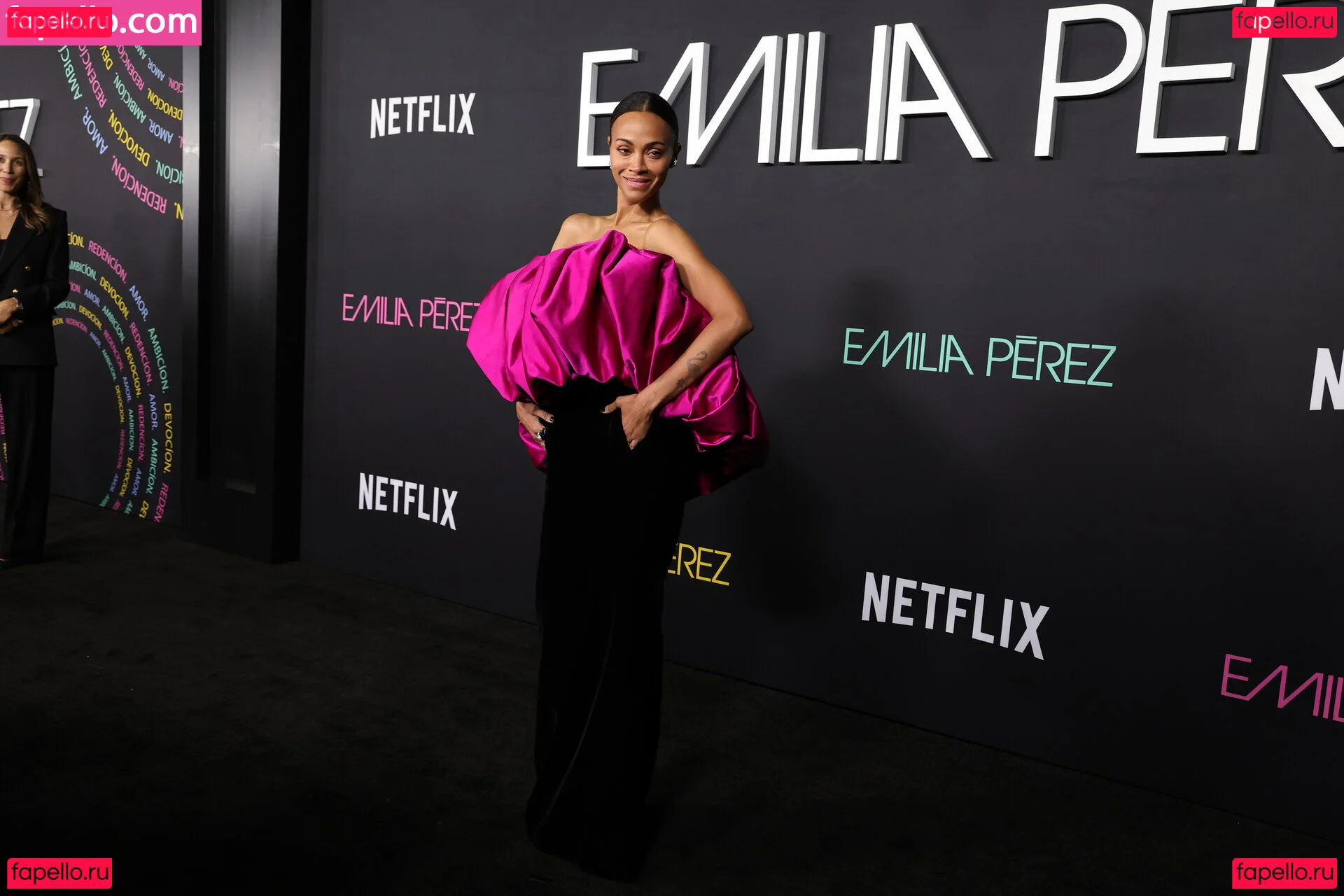 Zoe Saldana Onlyfans Photo Gallery 