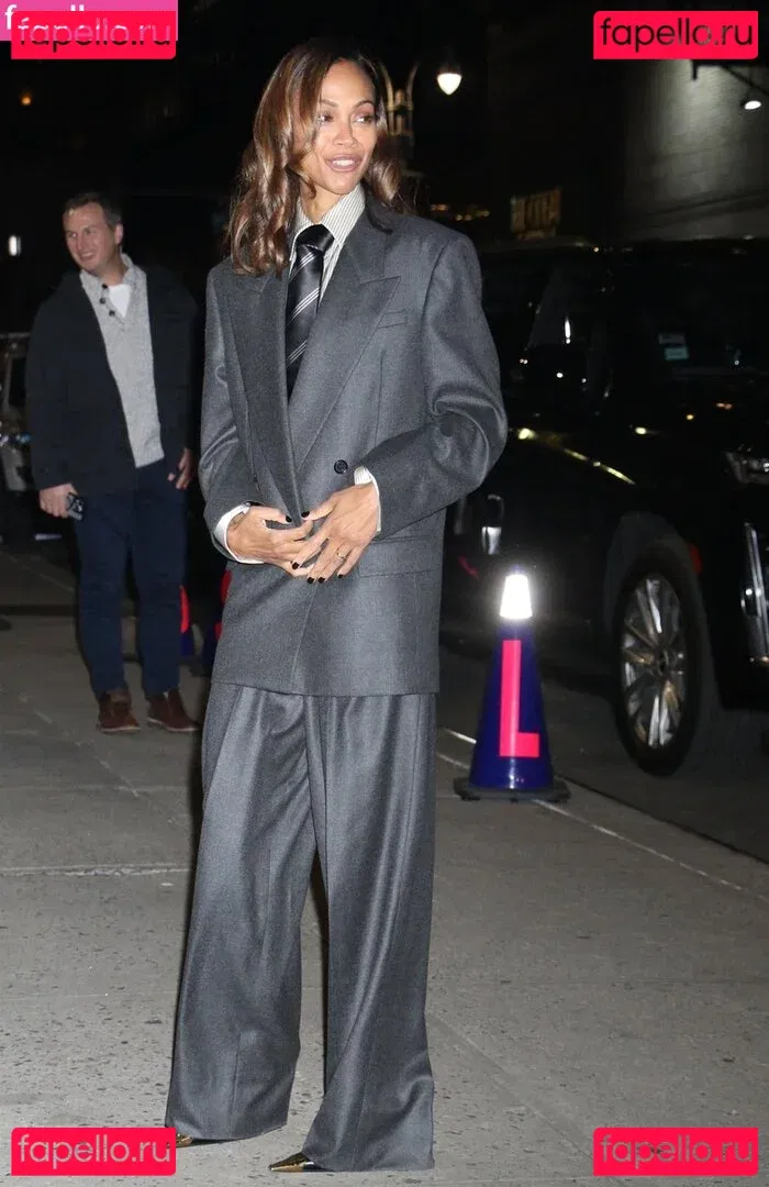 Zoe Saldana Onlyfans Photo Gallery 