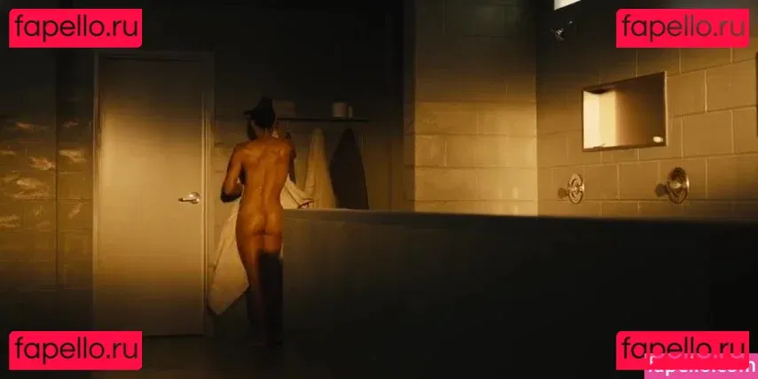 Zoe Saldana Onlyfans Photo Gallery 