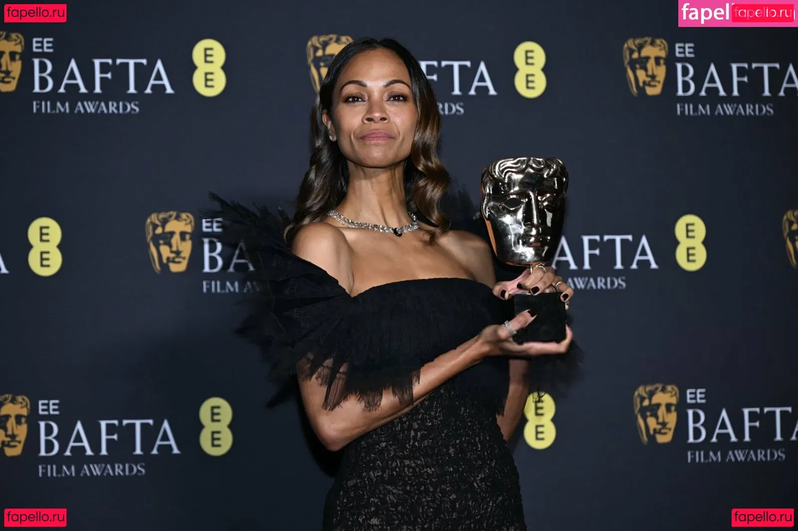 Zoe Saldana Onlyfans Photo Gallery 