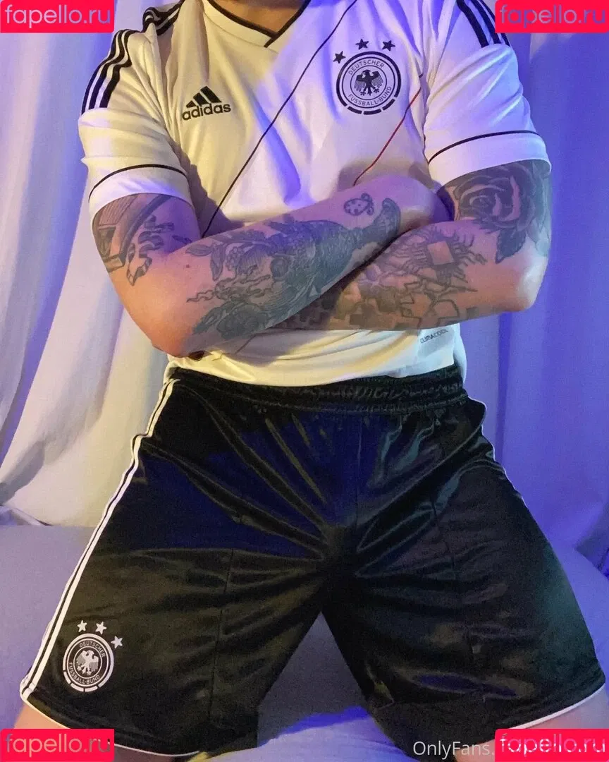 retr0fag Onlyfans Photo Gallery 