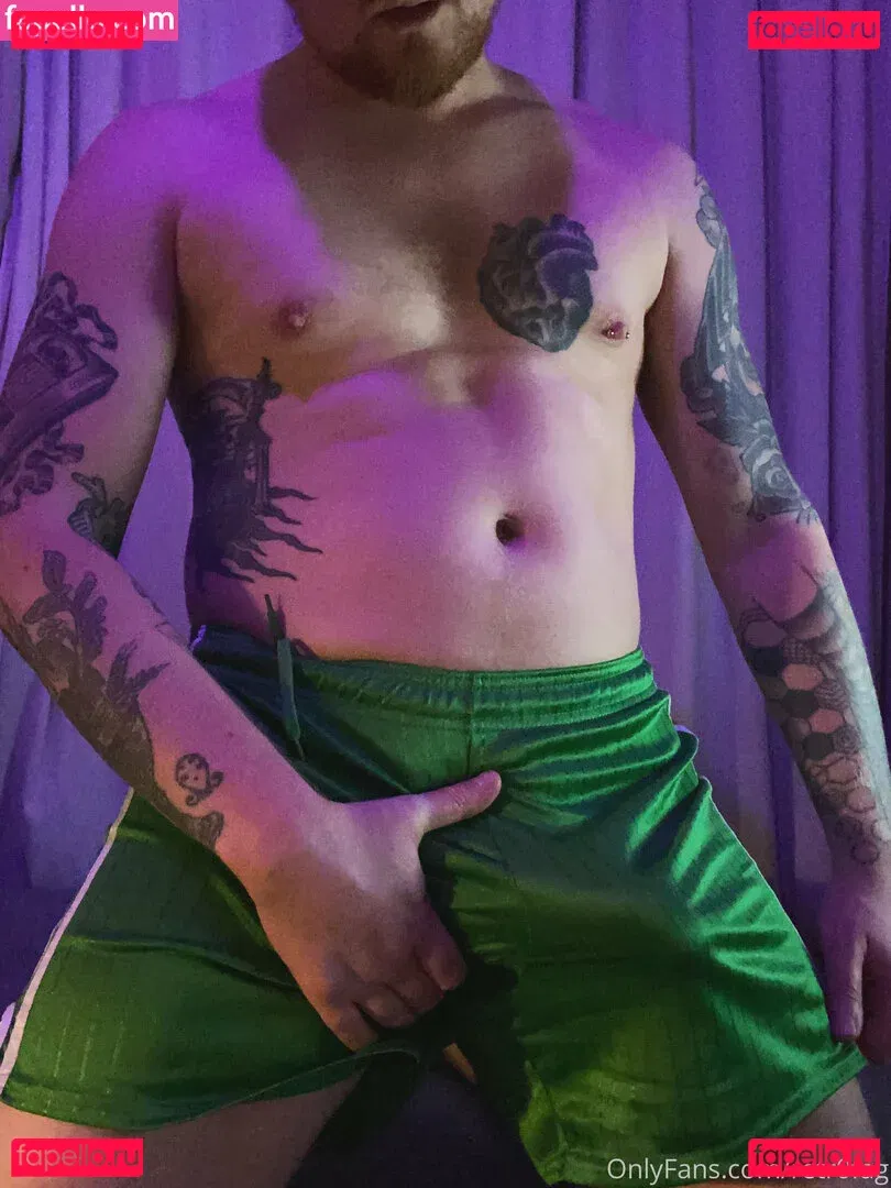 retr0fag Onlyfans Photo Gallery 