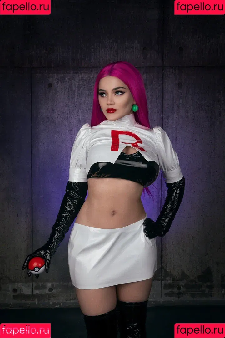 Kalinka Fox Onlyfans Photo Gallery 