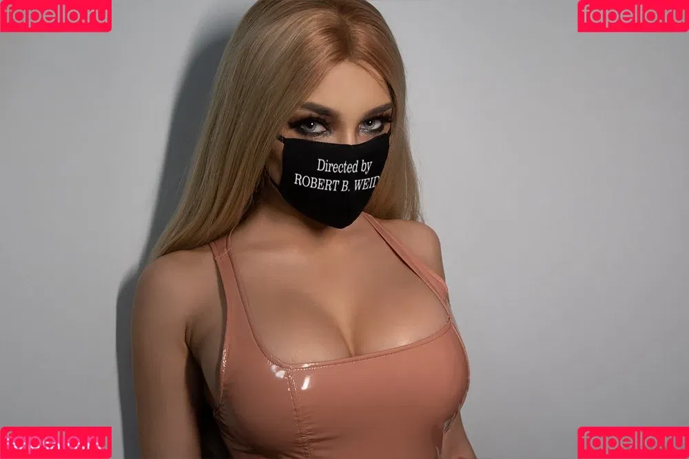 Kalinka Fox Onlyfans Photo Gallery 