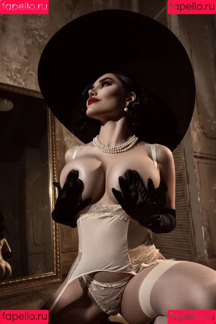 Kalinka Fox Onlyfans Photo Gallery 