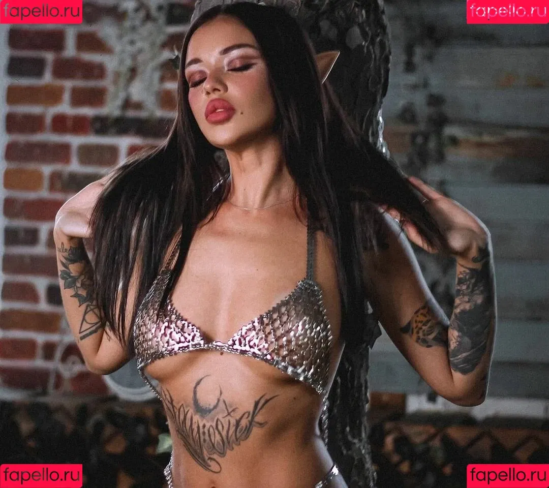 Baby Momo Onlyfans Photo Gallery 