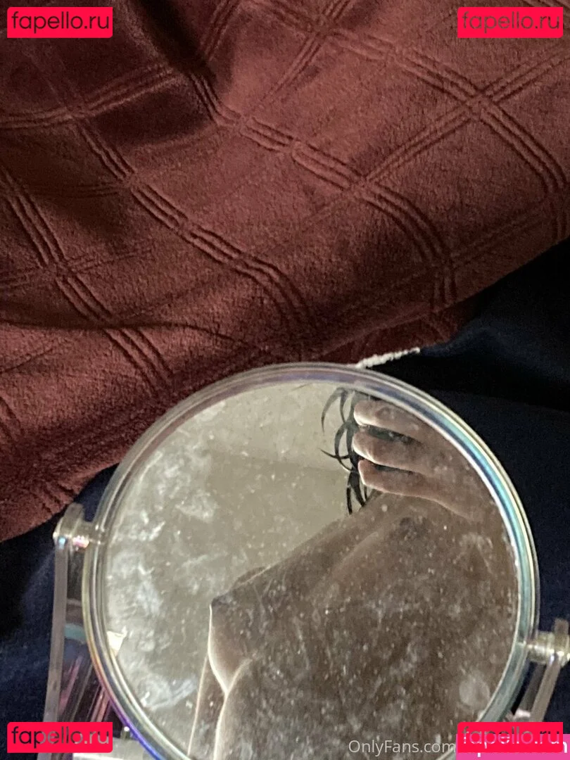 Baby Momo Onlyfans Photo Gallery 