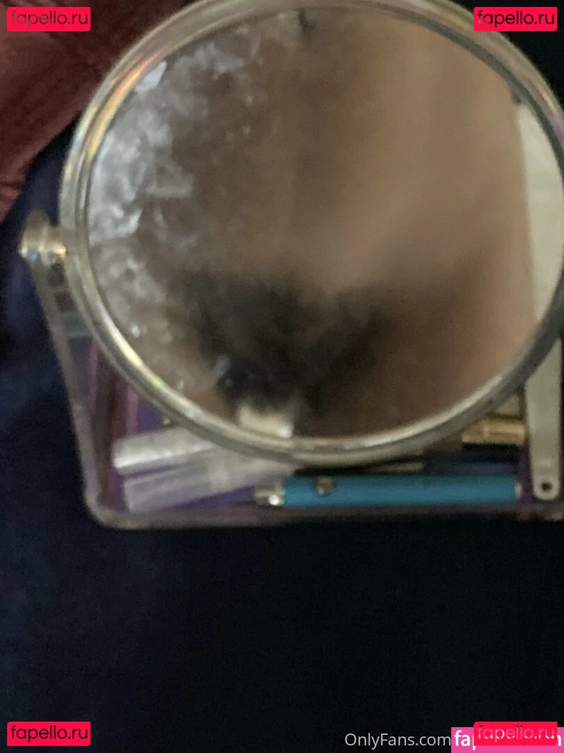 Baby Momo Onlyfans Photo Gallery 