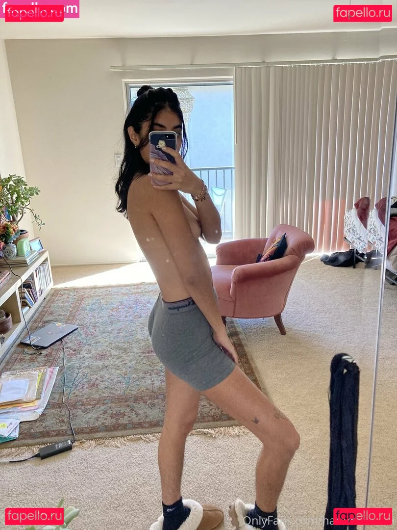 Baby Momo Onlyfans Photo Gallery 