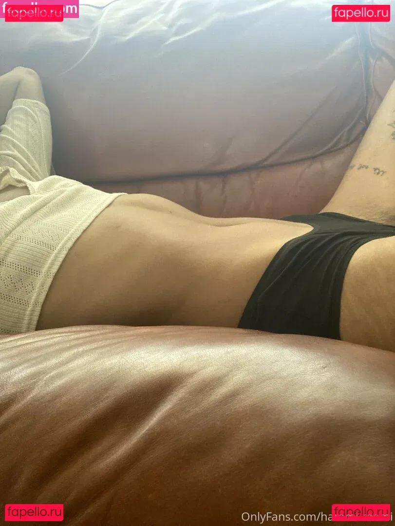 Baby Momo Onlyfans Photo Gallery 