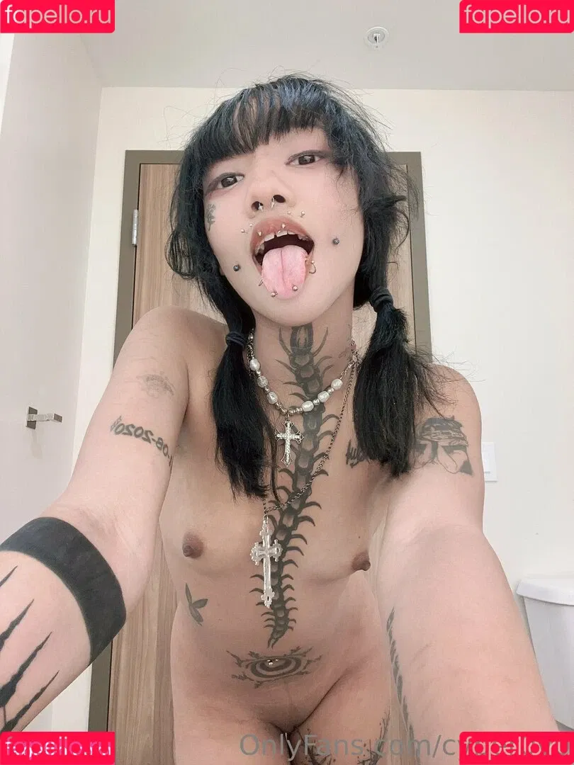 cyber0v0 Onlyfans Photo Gallery 
