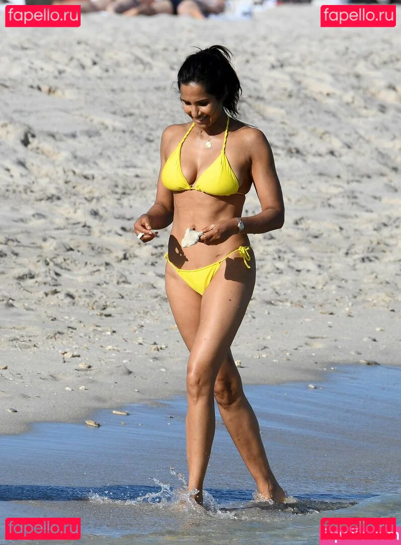 Padma Lakshmi Onlyfans Photo Gallery 