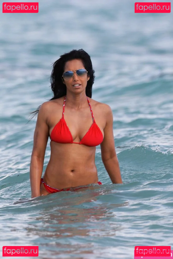 Padma Lakshmi Onlyfans Photo Gallery 