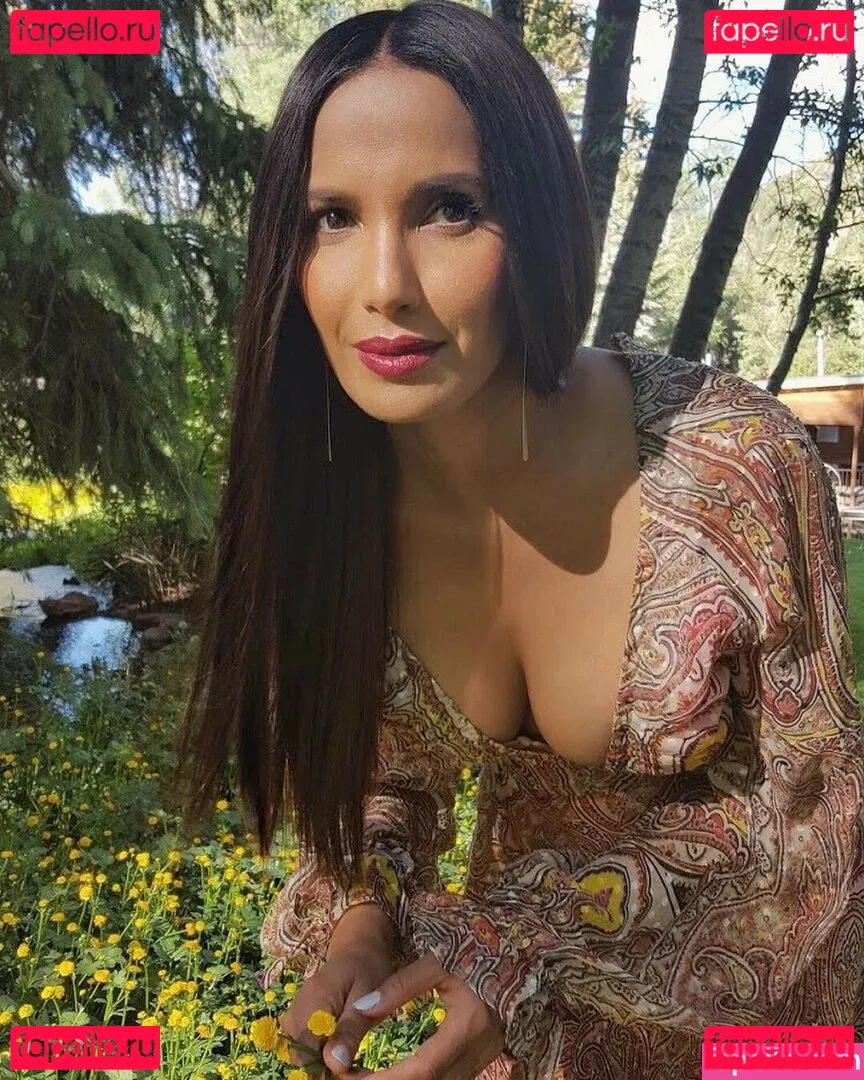 Padma Lakshmi Onlyfans Photo Gallery 