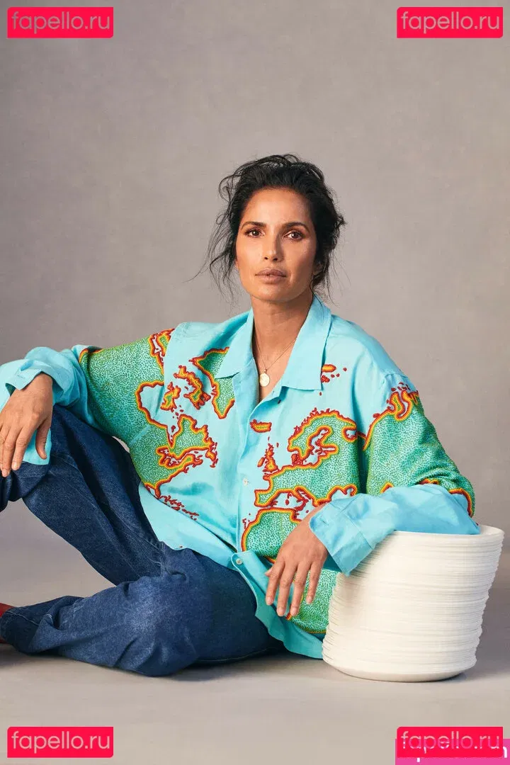 Padma Lakshmi Onlyfans Photo Gallery 