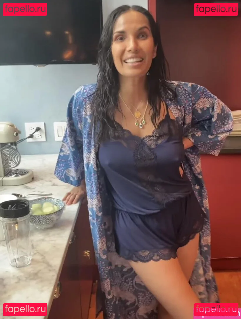 Padma Lakshmi Onlyfans Photo Gallery 