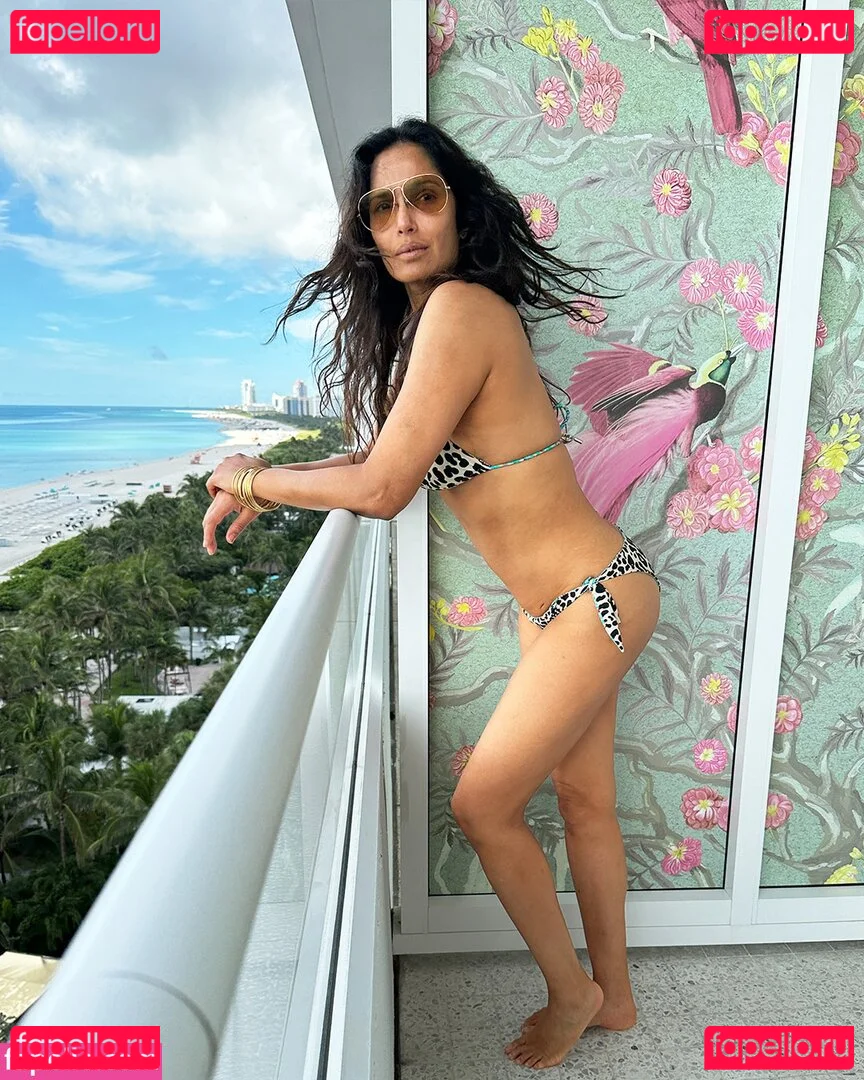 Padma Lakshmi Onlyfans Photo Gallery 