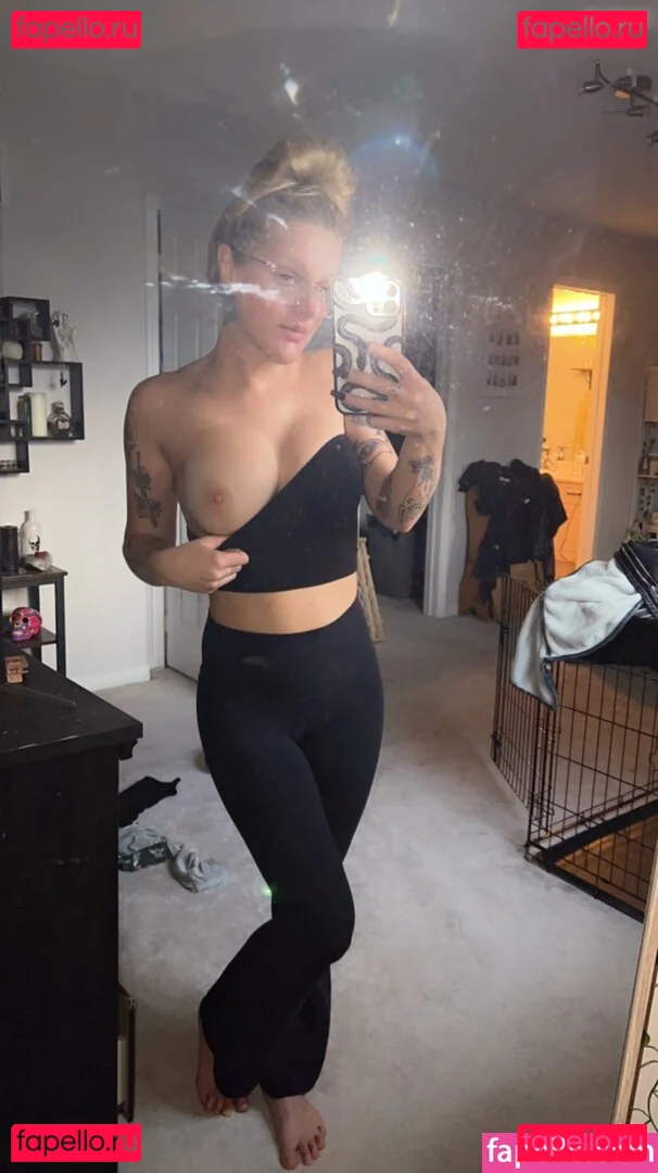 Emily Tokes Onlyfans Photo Gallery 