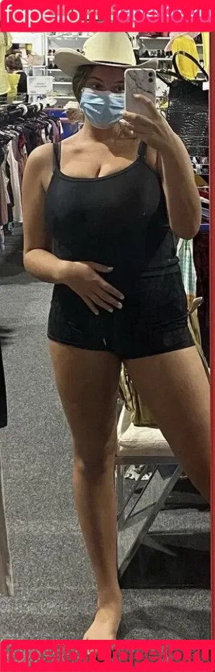 Maxine Onlyfans Photo Gallery 